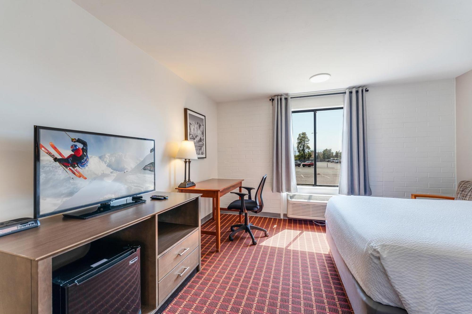 Ramada By Wyndham Richfield Ut I-70 Hotel Exterior photo